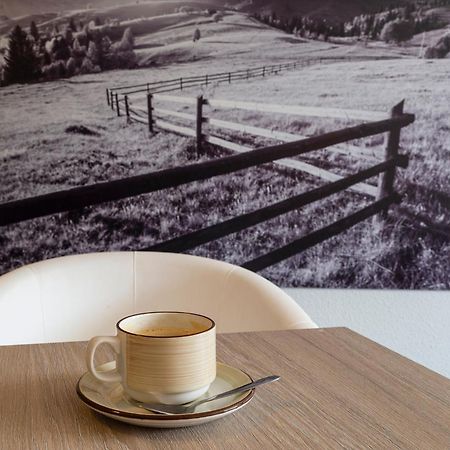 The Originals Access, Hotel Millau Sud LʼHospitalet-du-Larzac Εξωτερικό φωτογραφία