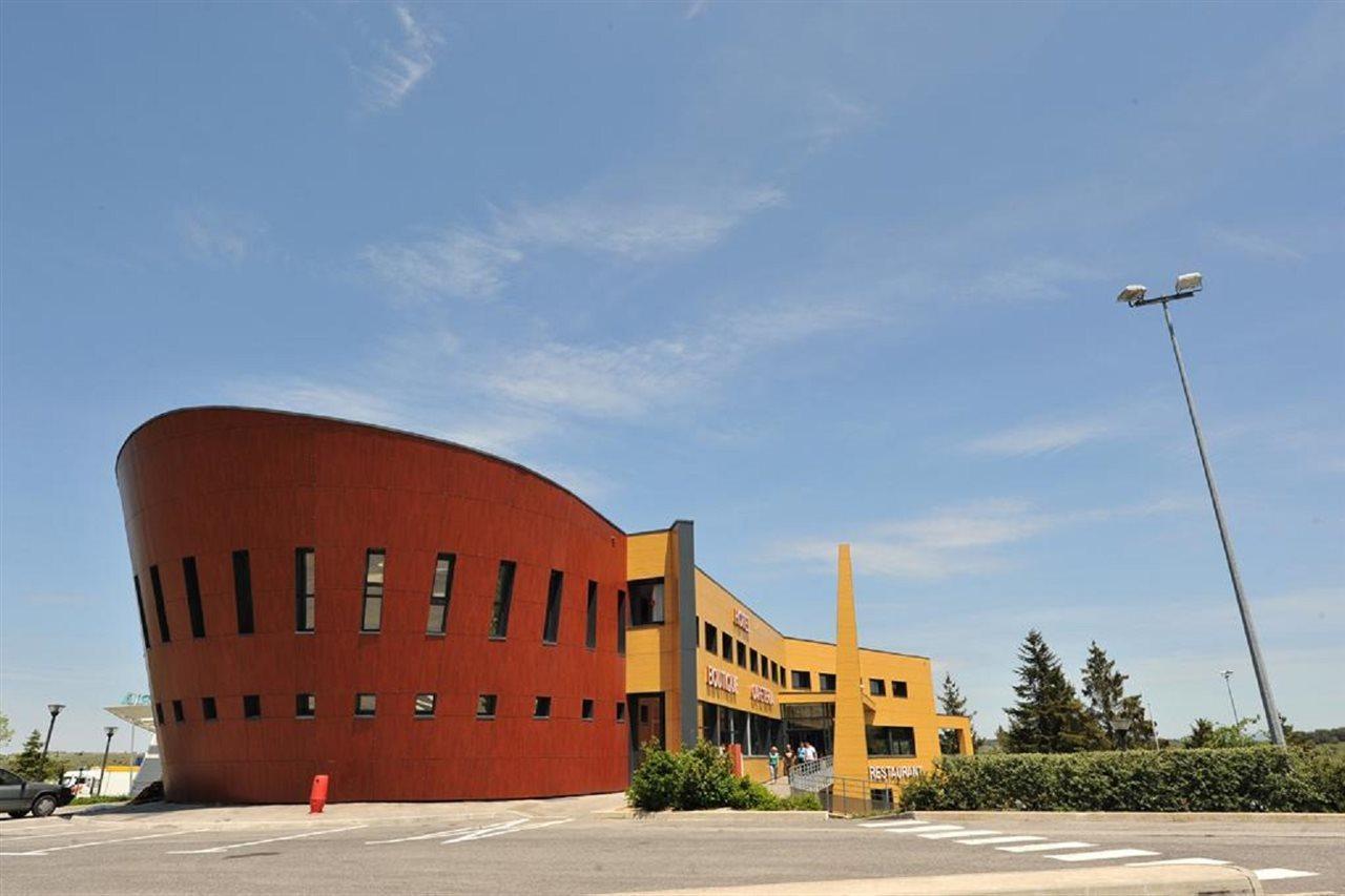 The Originals Access, Hotel Millau Sud LʼHospitalet-du-Larzac Εξωτερικό φωτογραφία