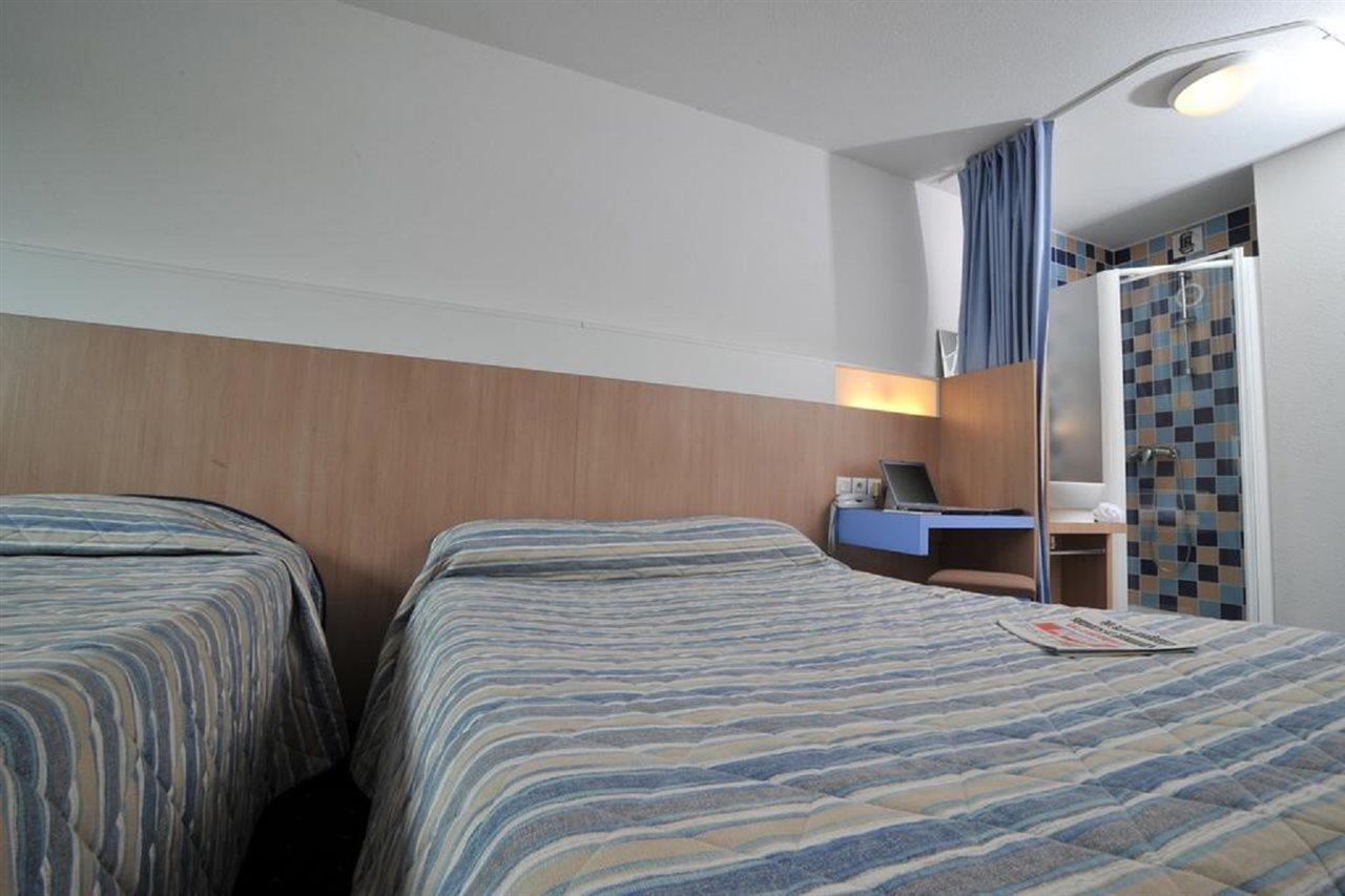 The Originals Access, Hotel Millau Sud LʼHospitalet-du-Larzac Εξωτερικό φωτογραφία