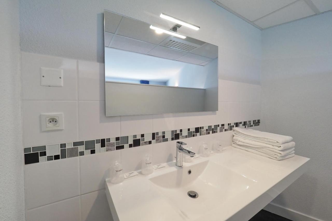 The Originals Access, Hotel Millau Sud LʼHospitalet-du-Larzac Εξωτερικό φωτογραφία