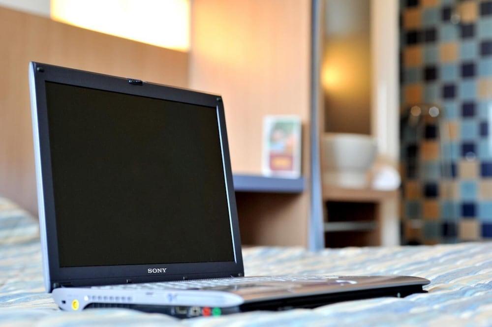 The Originals Access, Hotel Millau Sud LʼHospitalet-du-Larzac Εξωτερικό φωτογραφία