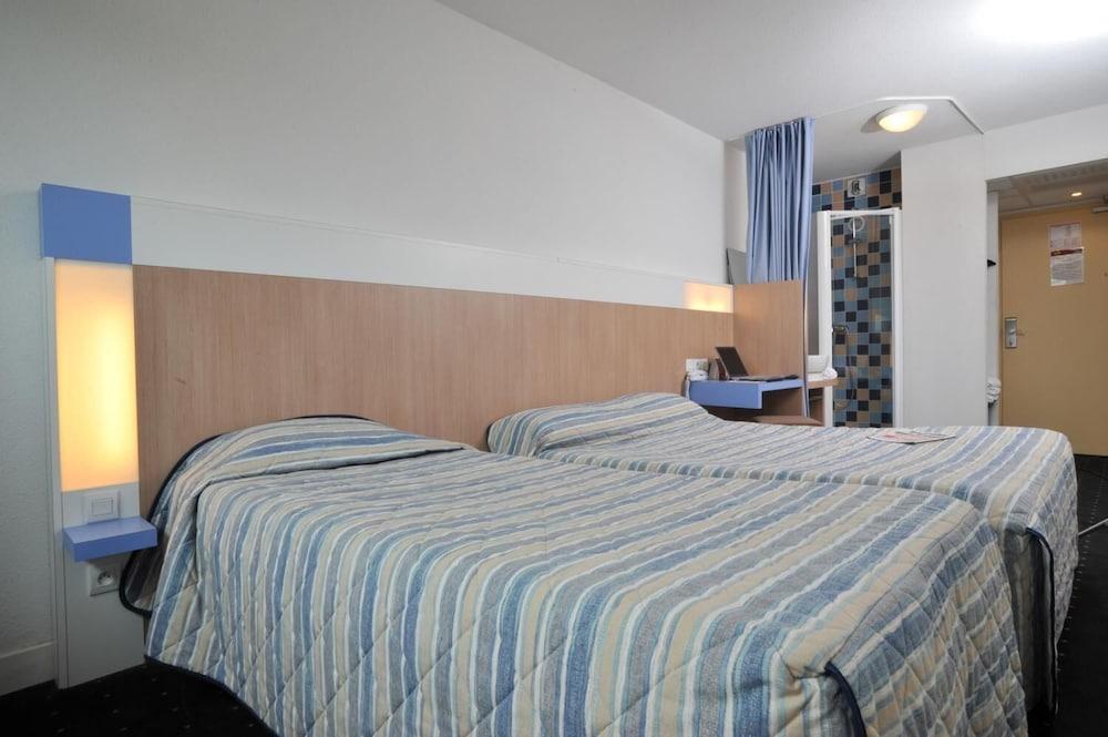 The Originals Access, Hotel Millau Sud LʼHospitalet-du-Larzac Εξωτερικό φωτογραφία